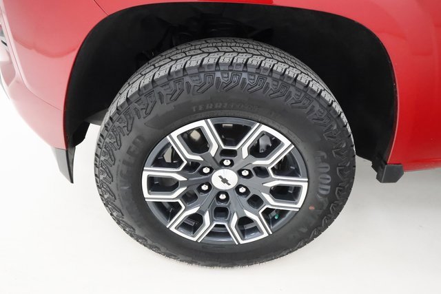 Used 2024 Chevrolet Colorado Z71 w/ Z71 Convenience Package 2 image 7