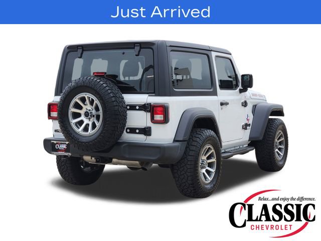Used 2025 Jeep Wrangler Sport AWD/4WD image 18