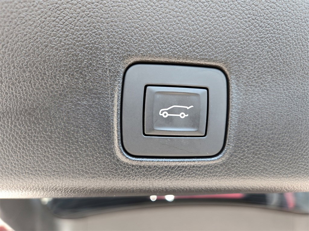 Used 2024 Chevrolet TrailBlazer LT w/ Convenience Package image 31