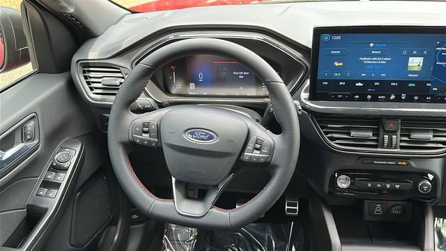 Used 2024 Ford Escape ST-Line w/ Tech Pack #1 FWD image 23