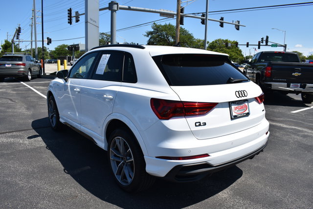Used 2025 Audi Q3 2.0T Premium w/ Convenience Package AWD/4WD image 5