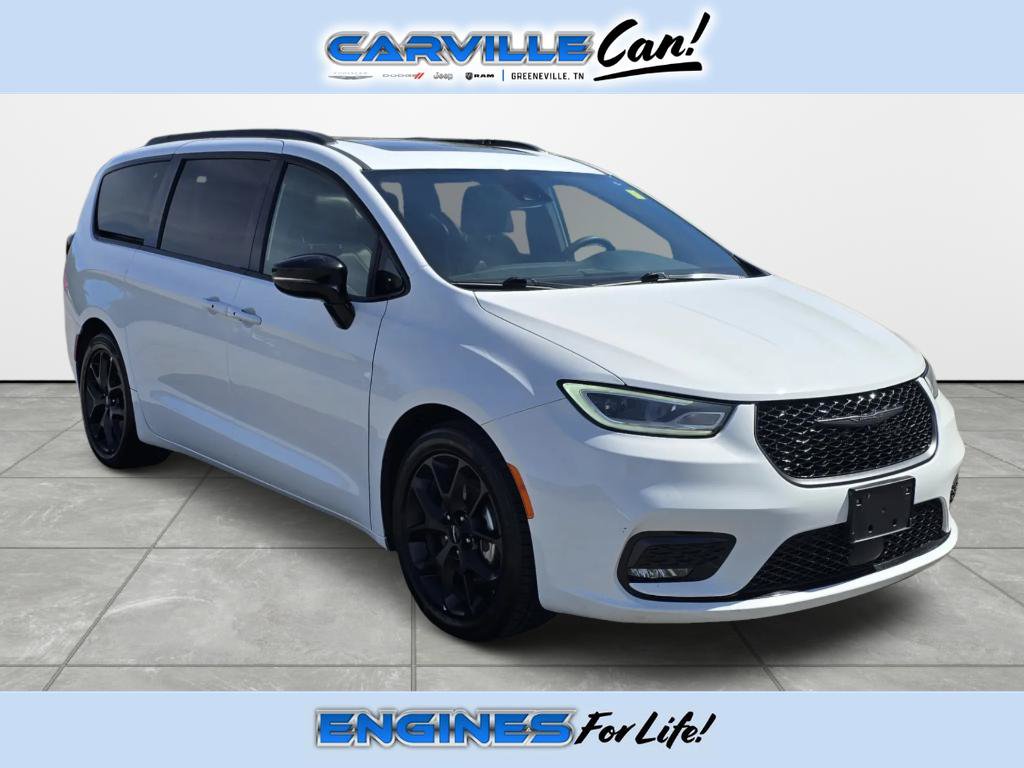 Used 2025 Chrysler Pacifica Limited