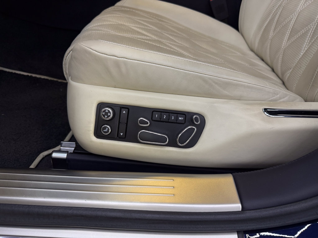 Used 2014 Bentley Flying Spur W12 AWD/4WD image 14