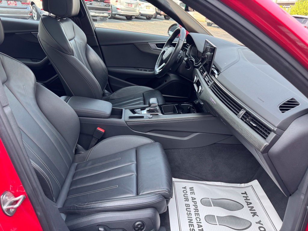 Used 2024 Audi A4 2.0T Premium Plus AWD/4WD image 30