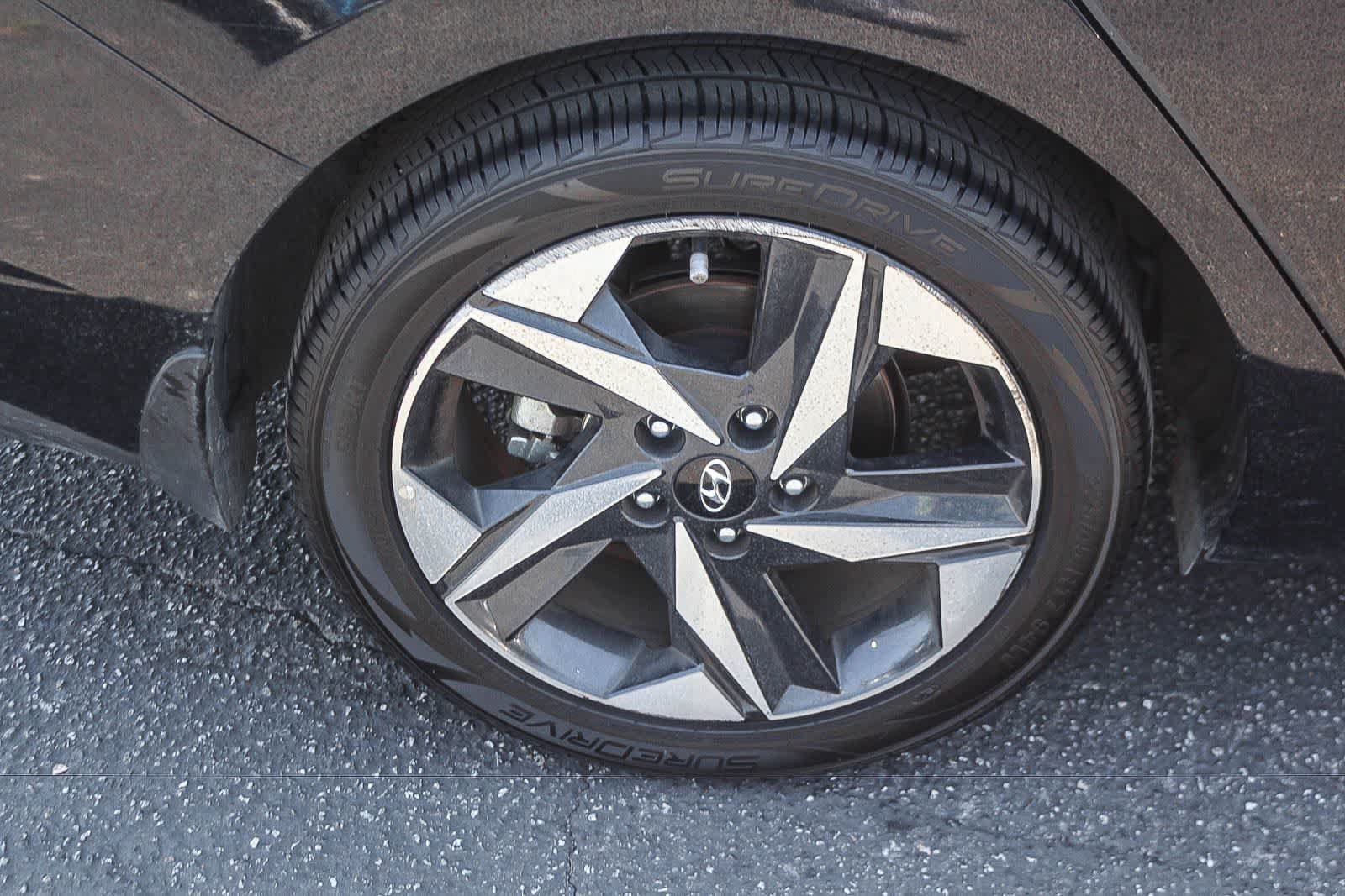 Certified 2023 Hyundai Elantra SEL w/ Convenience Package FWD image 11