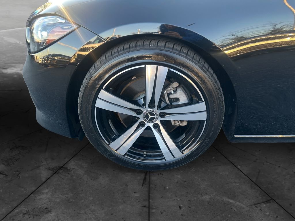 Used 2022 Mercedes-Benz C 300 4MATIC Sedan image 14