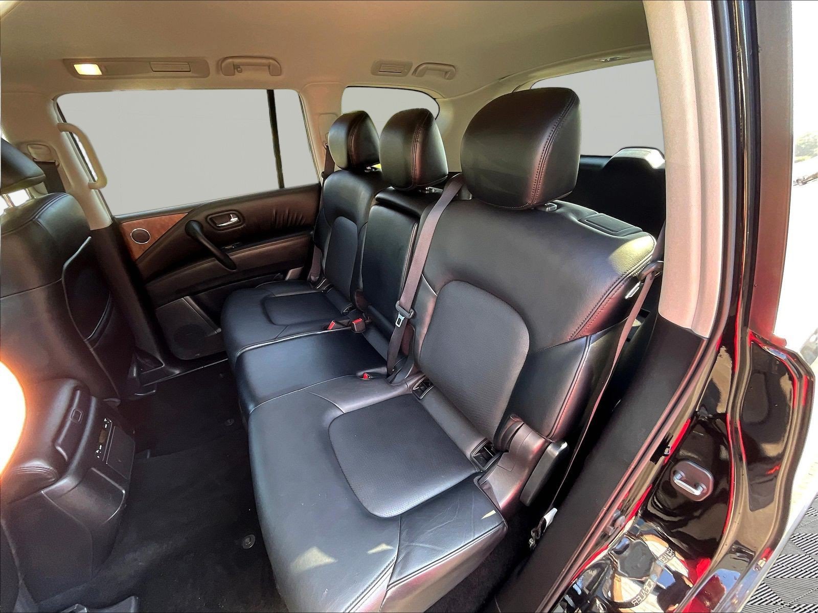Used 2024 Nissan Armada SL AWD/4WD image 22