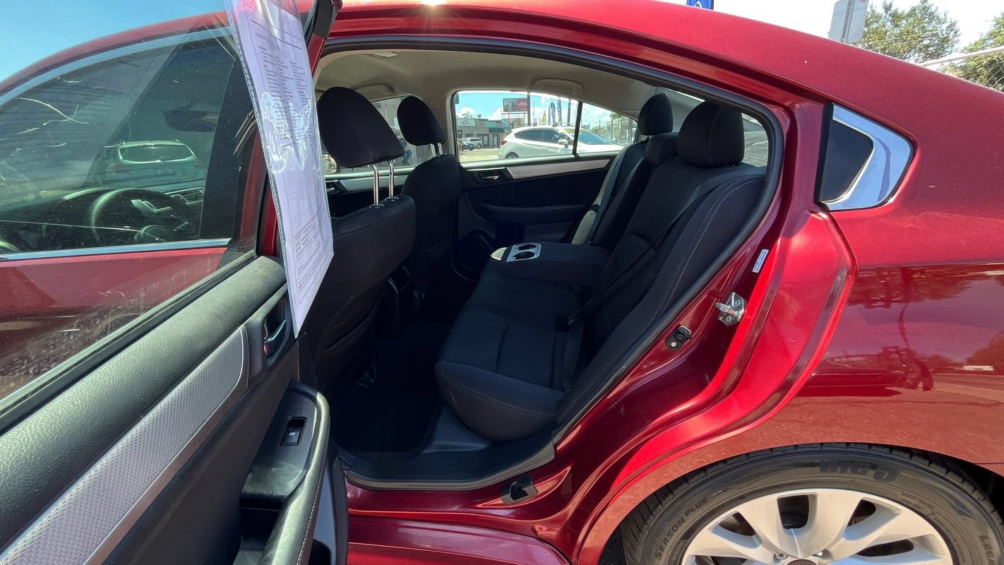Used 2017 Subaru Legacy 2.5i Premium AWD/4WD image 19