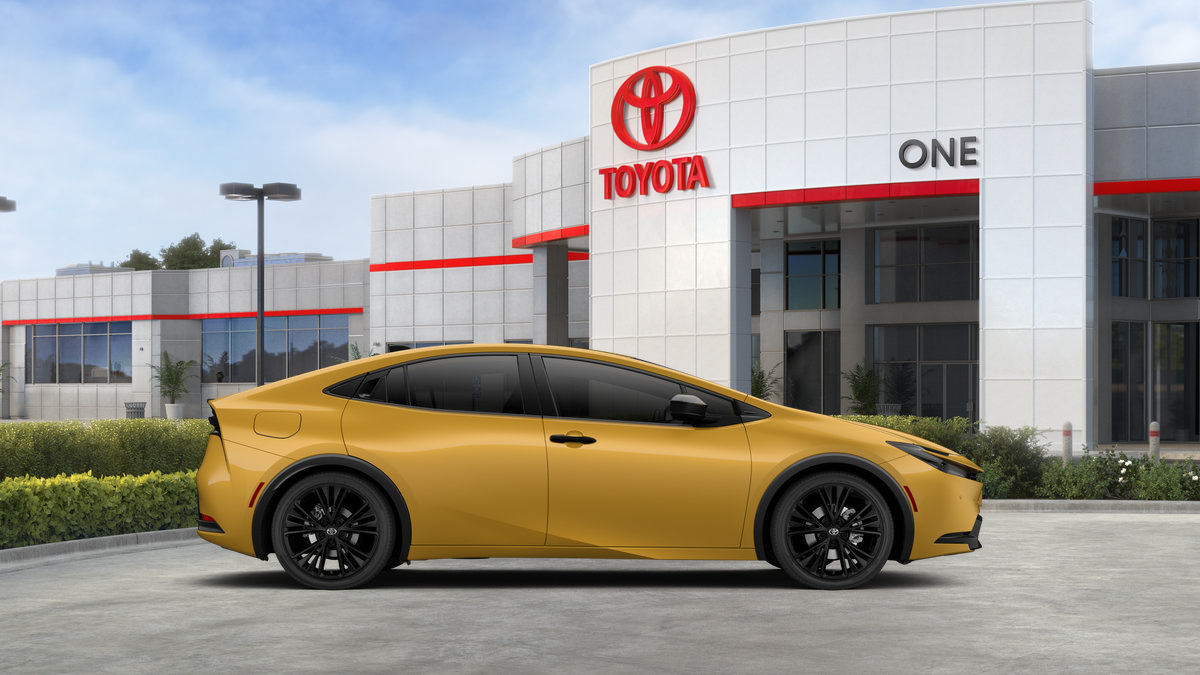 New 2027 Toyota Prius Plug-In Hybrid FWD image 56