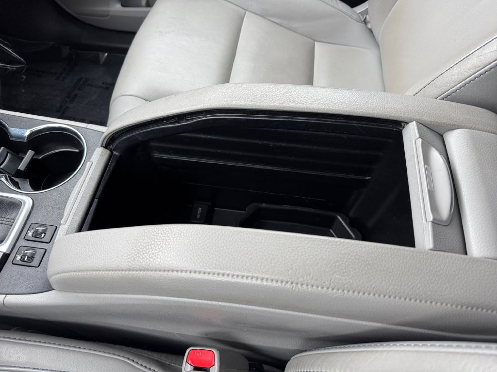 Used 2019 Toyota Highlander XLE AWD/4WD image 28