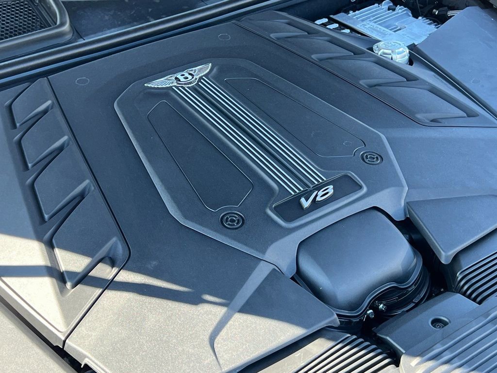 Certified 2025 Bentley Bentayga image 59