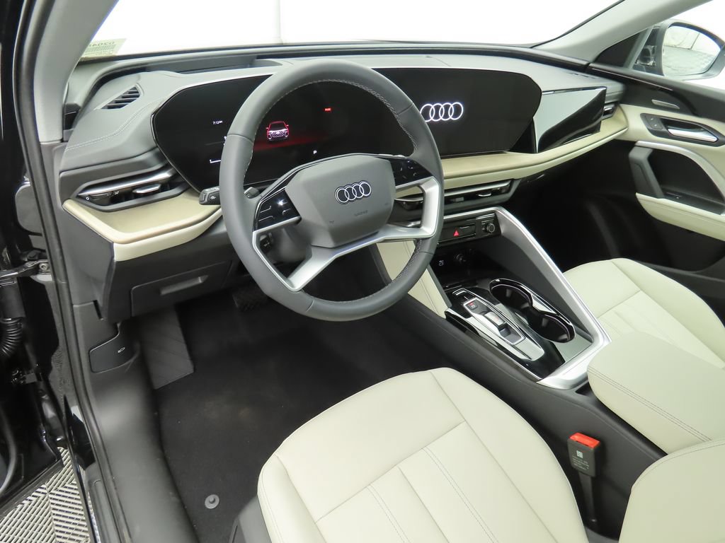 Used 2025 Audi Q5 Premium Plus w/ Premium Plus AWD/4WD image 11