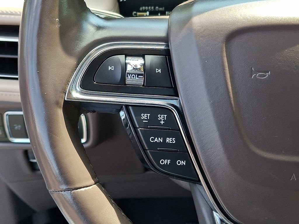 Used 2023 Lincoln Nautilus Reserve AWD/4WD image 20