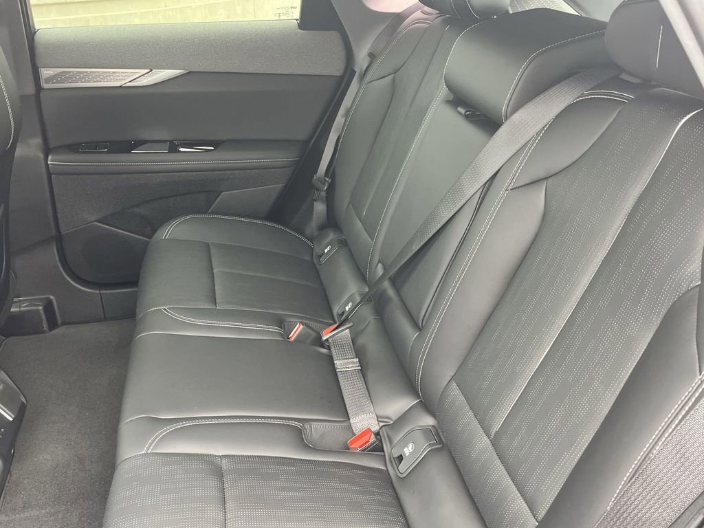 New 2026 Cadillac Optiq Sport 2 image 17