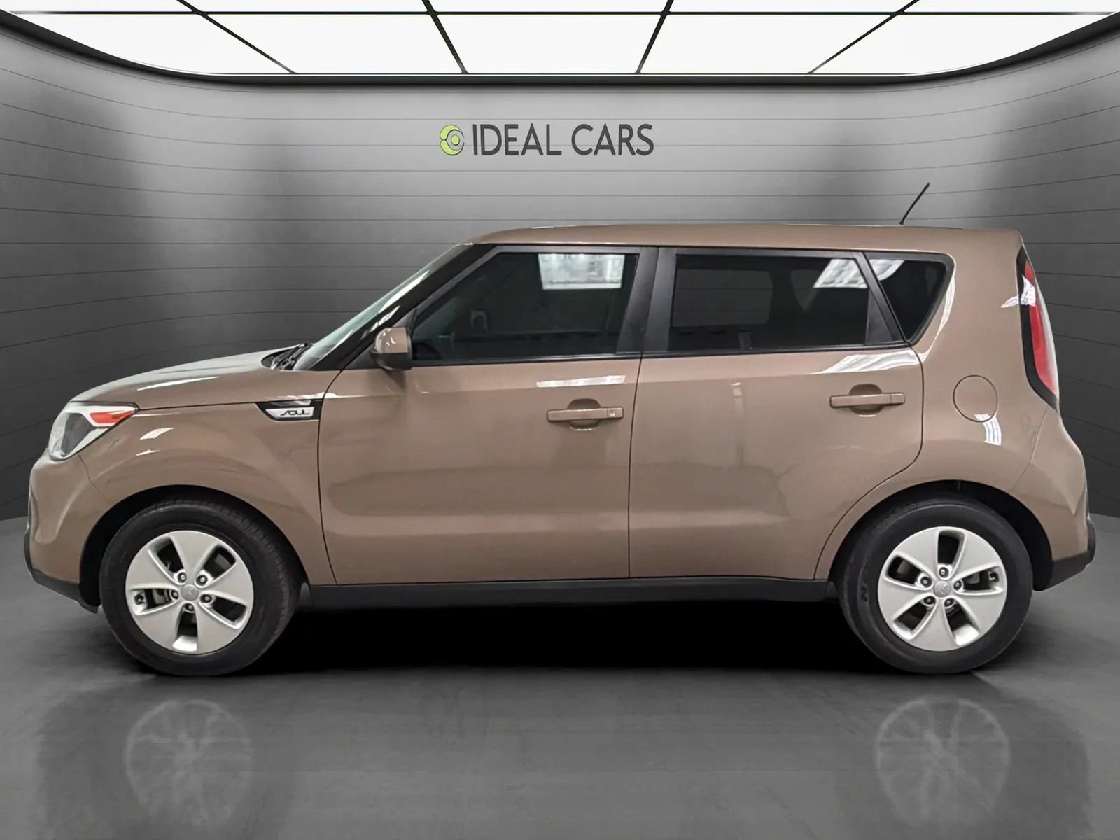 Used 2016 Kia Soul FWD image 8