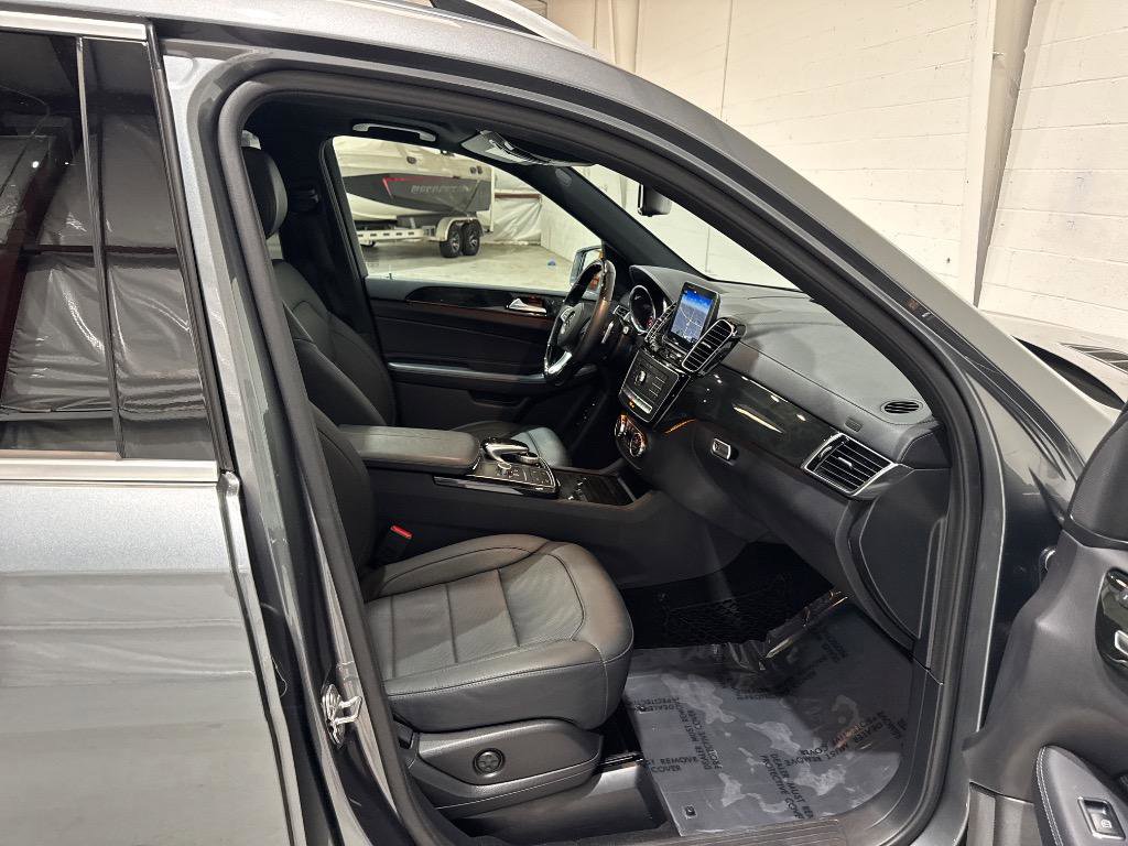 Used 2018 Mercedes-Benz GLS 450 4MATIC image 57