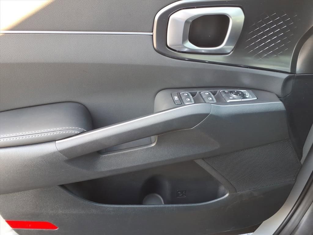 New 2026 Kia Sorento S AWD/4WD image 14