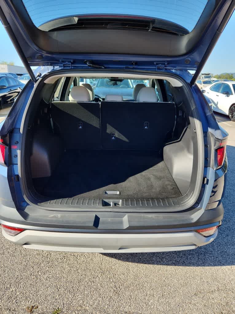 Used 2025 Hyundai Tucson SEL AWD/4WD image 21