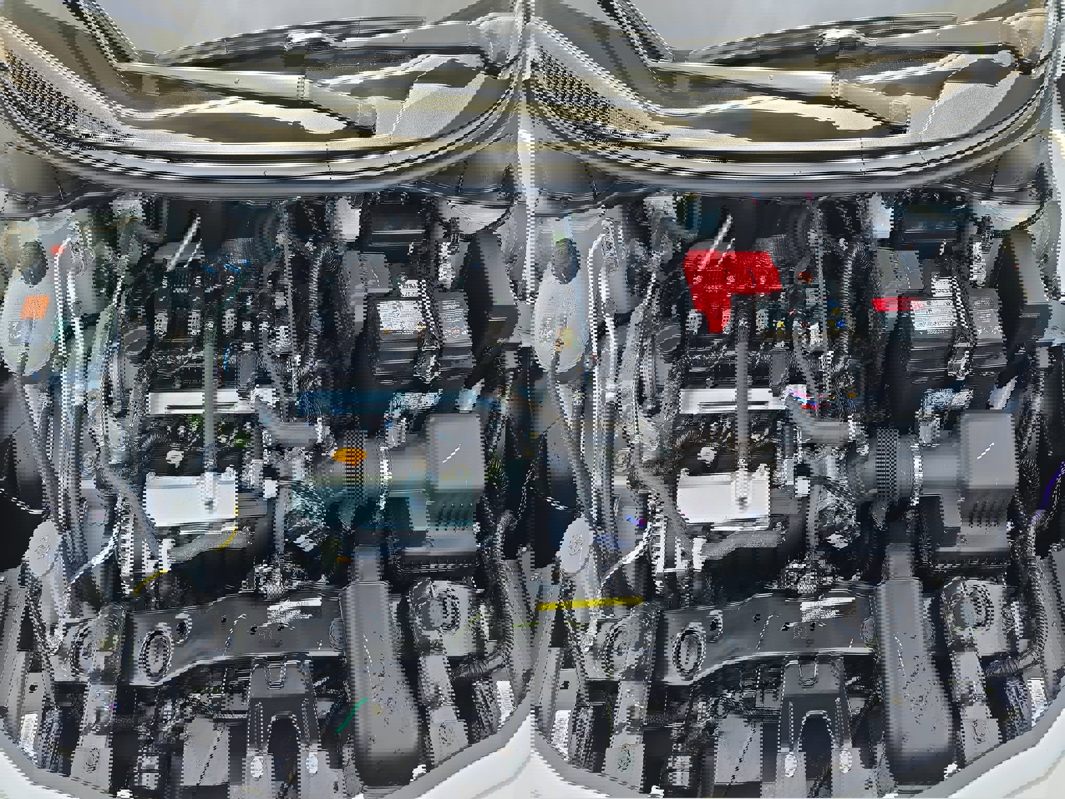 Used 2025 Nissan Versa SV w/ Trunk Package image 25