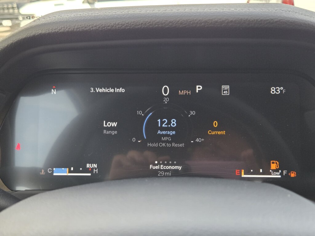 New 2027 Jeep Grand Cherokee Altitude AWD/4WD image 17