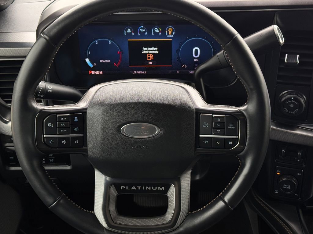 Used 2024 Ford F250 Platinum image 15