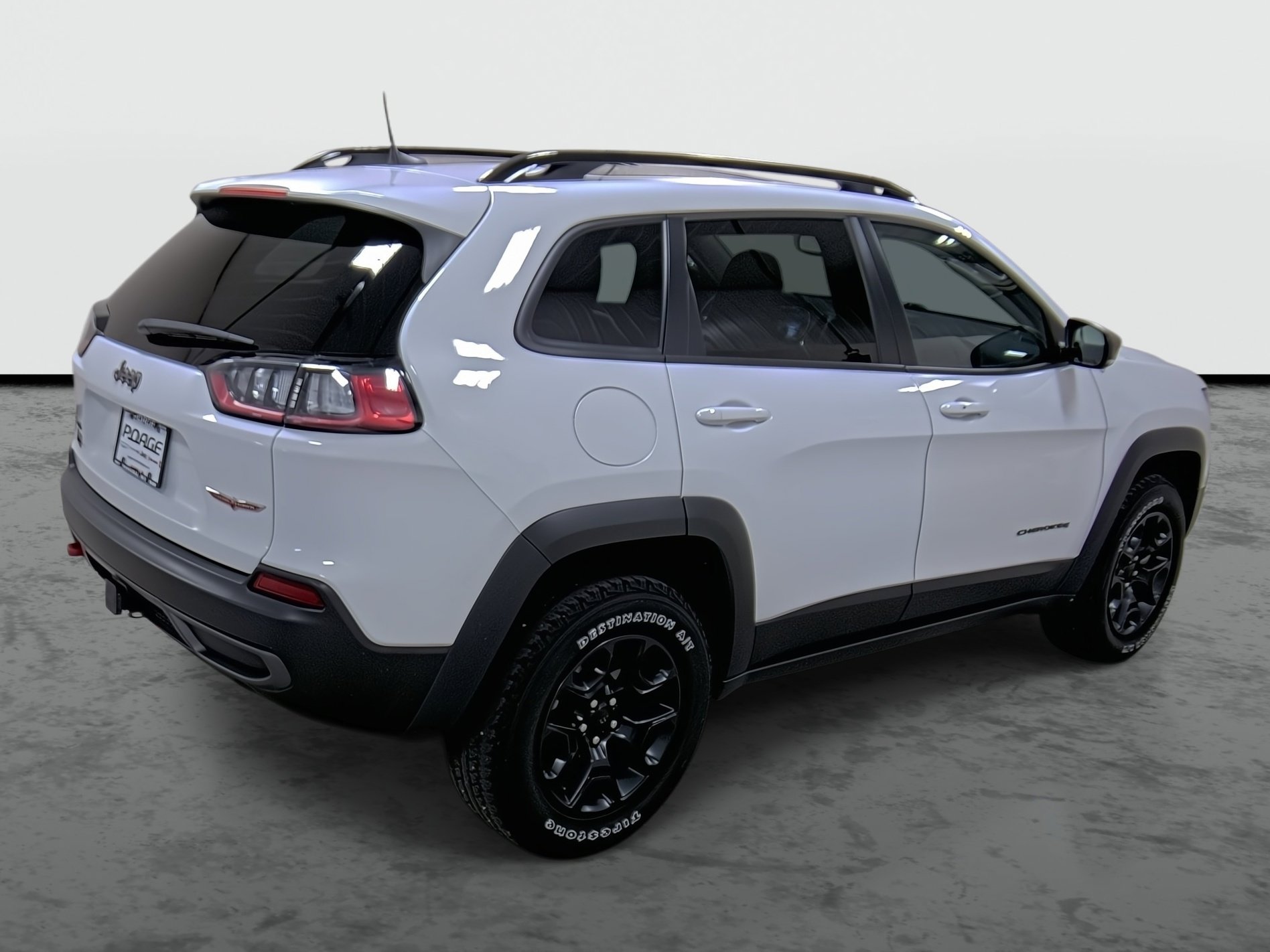 Used 2022 Jeep Cherokee Trailhawk w/ Sun, Sound & Nav Group AWD/4WD image 4