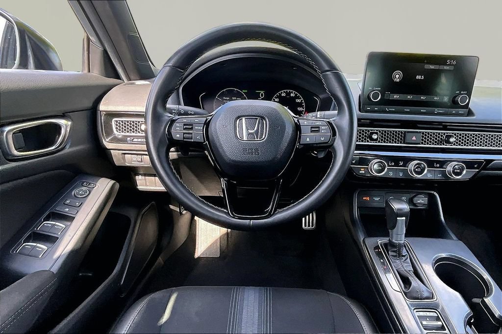 Used 2025 Honda Civic Sport image 9