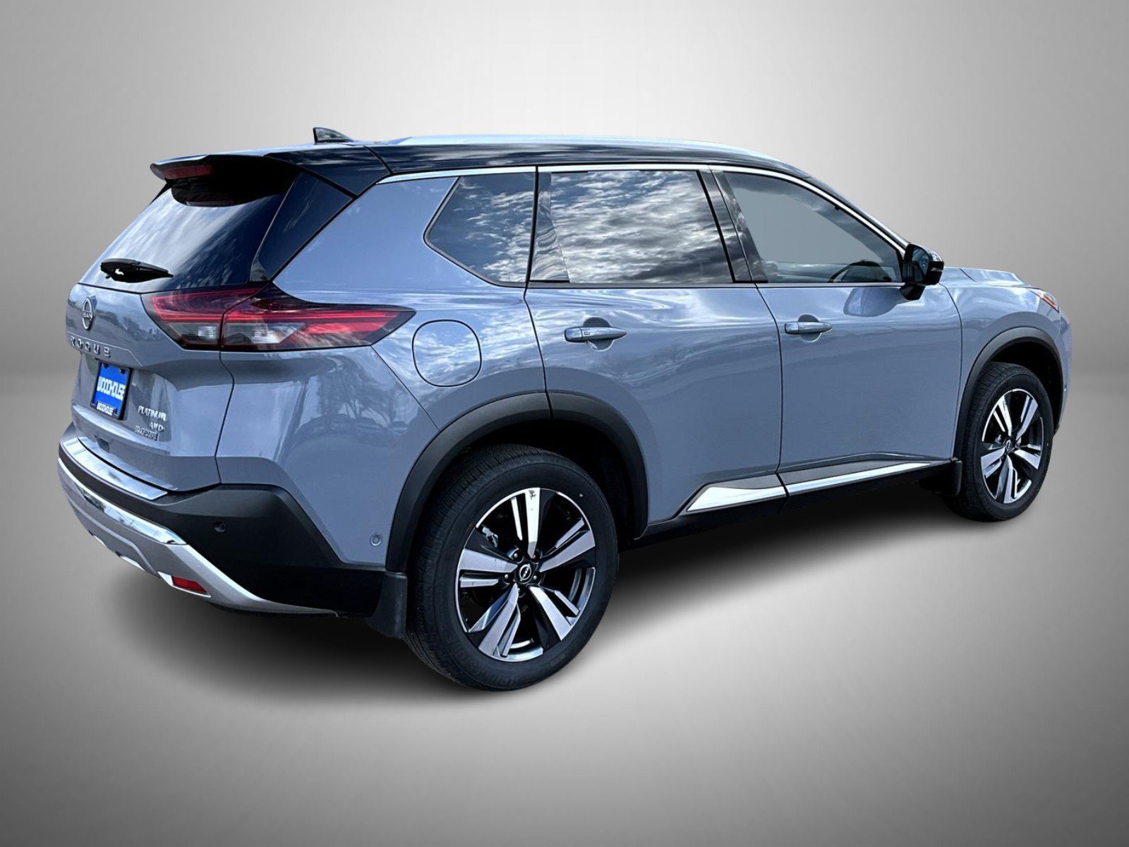 Used 2023 Nissan Rogue Platinum w/ Platinum Premium Package AWD/4WD image 5