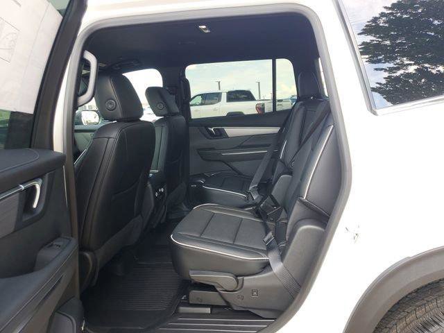 New 2026 Buick Enclave Preferred w/ Power Package image 9