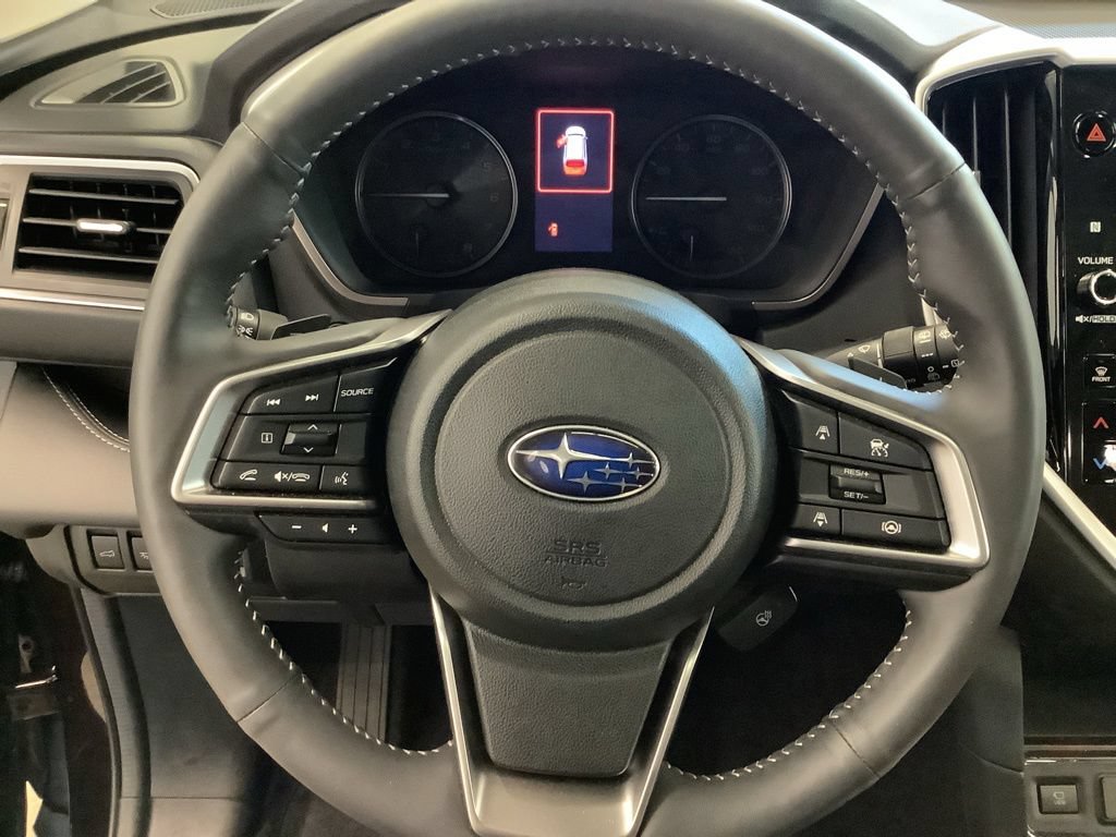 Used 2025 Subaru Ascent Touring AWD/4WD image 8