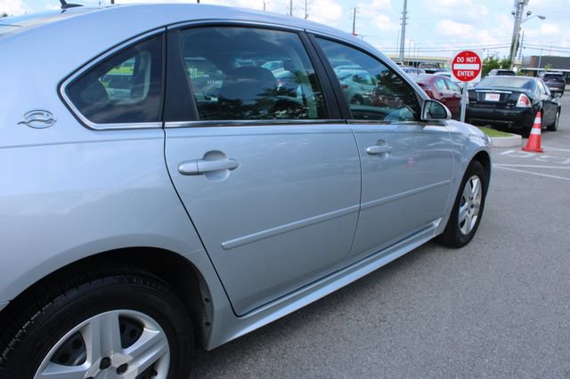 Used 2009 Chevrolet Impala LS FWD image 40