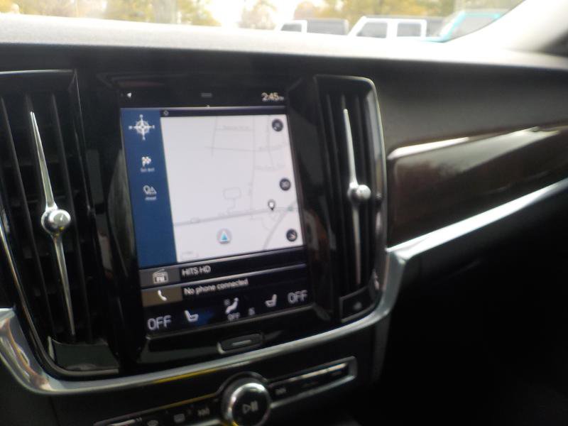 Used 2018 Volvo S90 T5 Momentum image 15