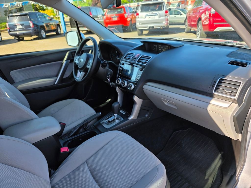 Used 2018 Subaru Forester 2.5i Premium image 24