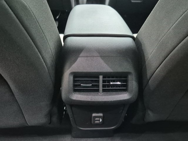 Used 2020 Chevrolet Equinox LS w/ LS Convenience Package FWD image 16