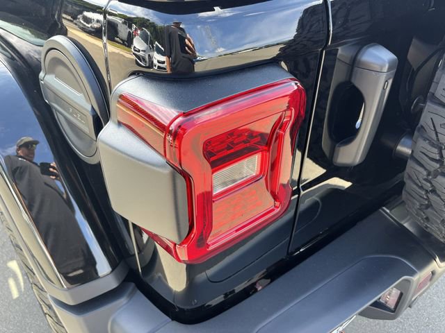 New 2025 Jeep Wrangler Rubicon image 21