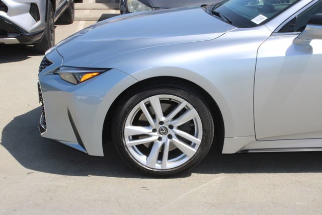Certified 2023 Lexus IS 300 w/ Comfort Package RWD image 4