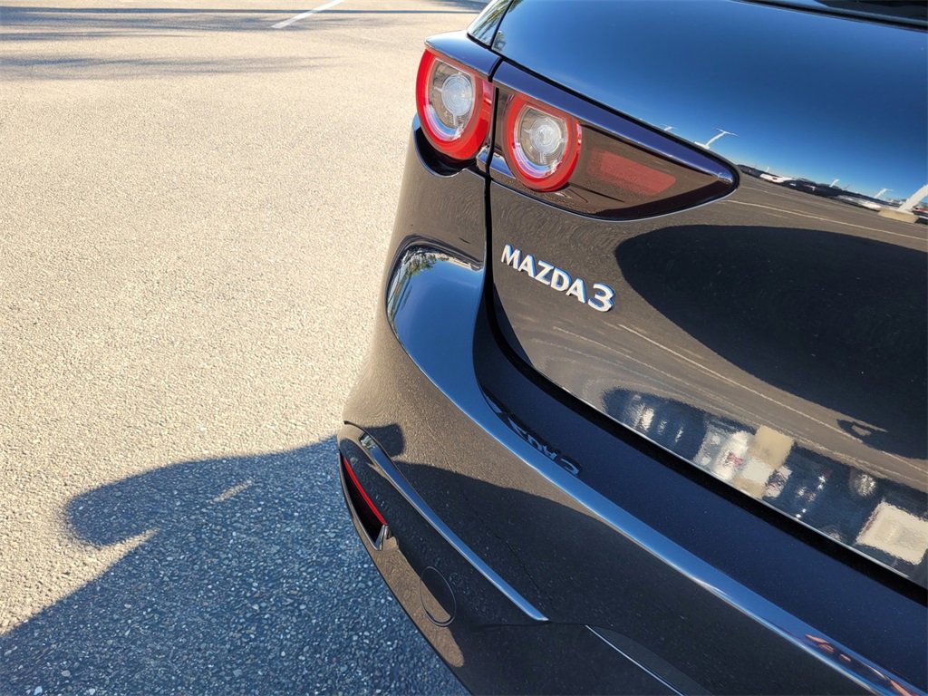 Used 2023 MAZDA MAZDA3 s image 6
