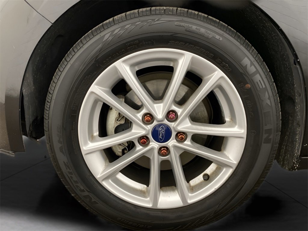Used 2015 Ford Focus SE image 20