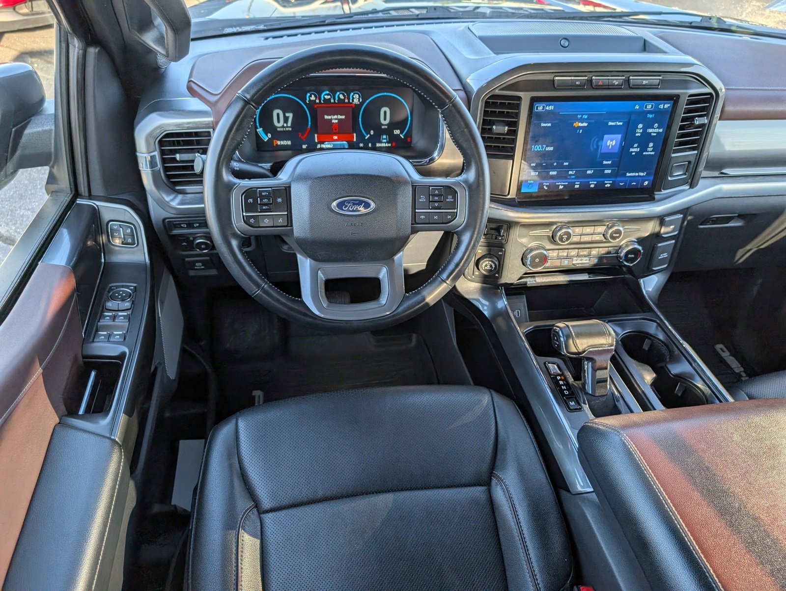 Used 2022 Ford F150 Lariat image 4