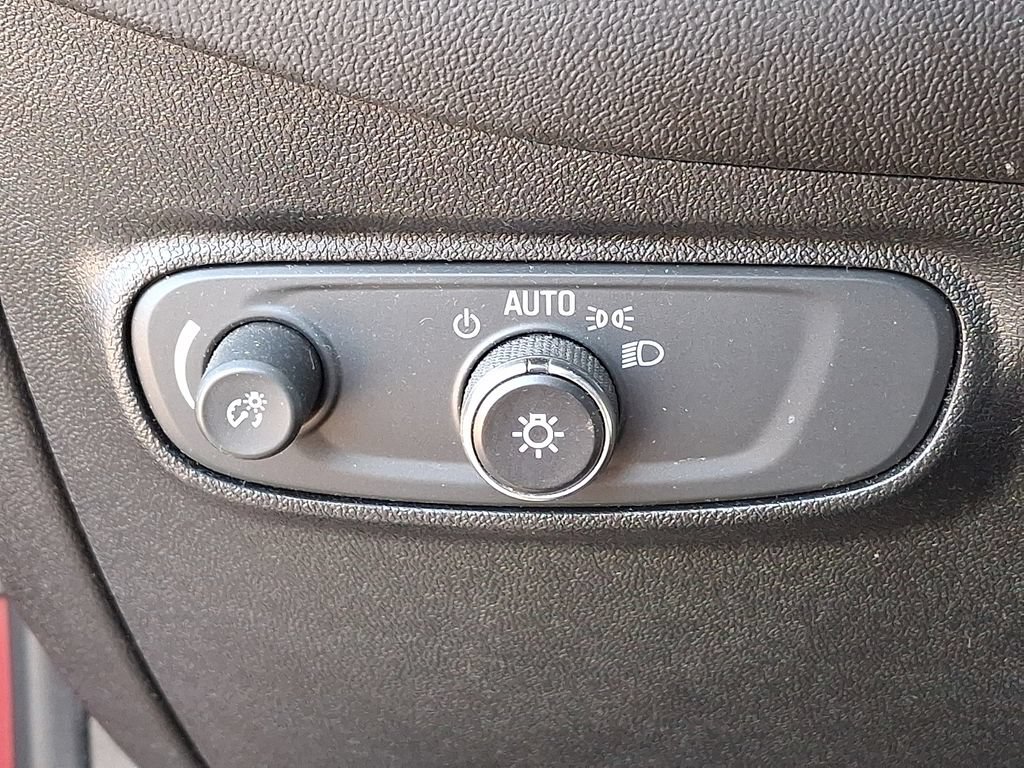 Used 2018 Chevrolet Equinox LT AWD/4WD image 28