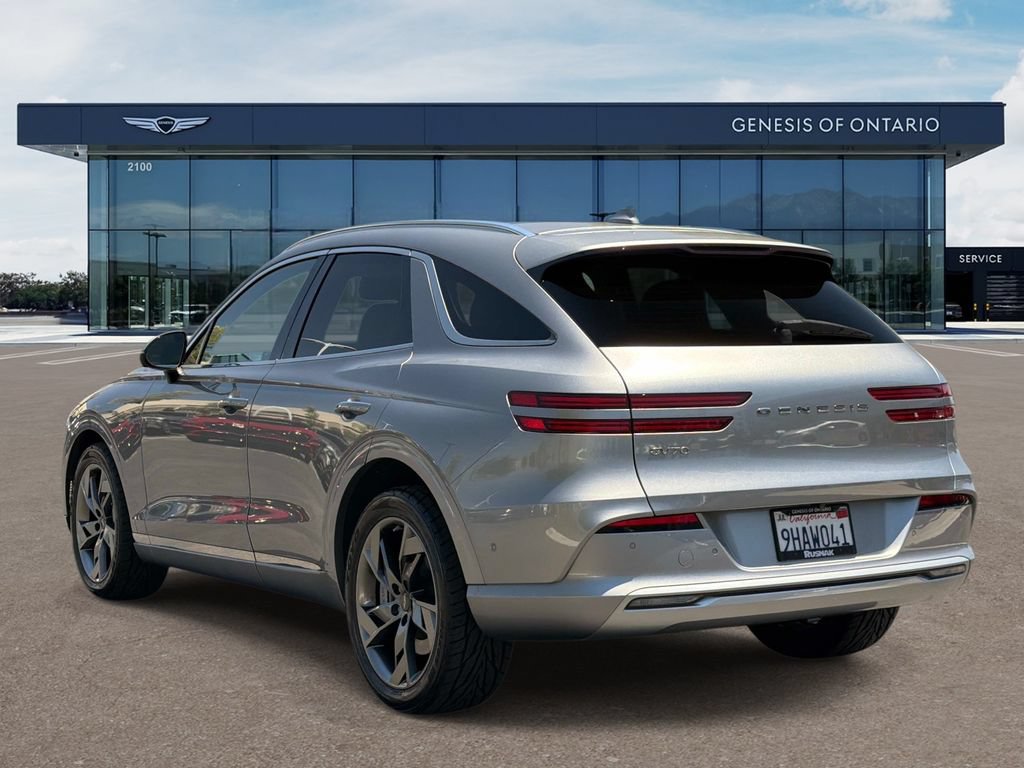 Used 2023 Genesis Electrified GV70 AWD/4WD image 4