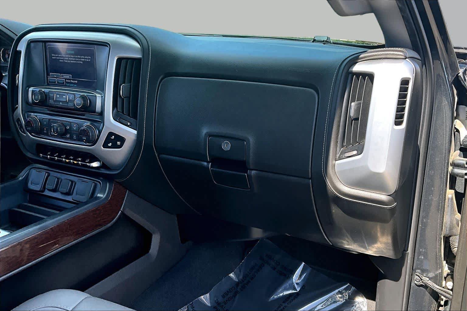Used 2018 GMC Sierra 1500 SLT AWD/4WD image 18