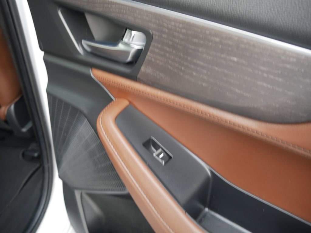 Used 2023 Acura MDX SH-AWD w/ Advance Package image 31