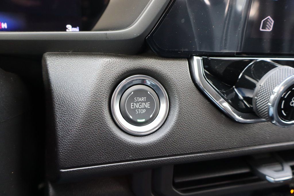 New 2026 Chevrolet Colorado W/T image 15