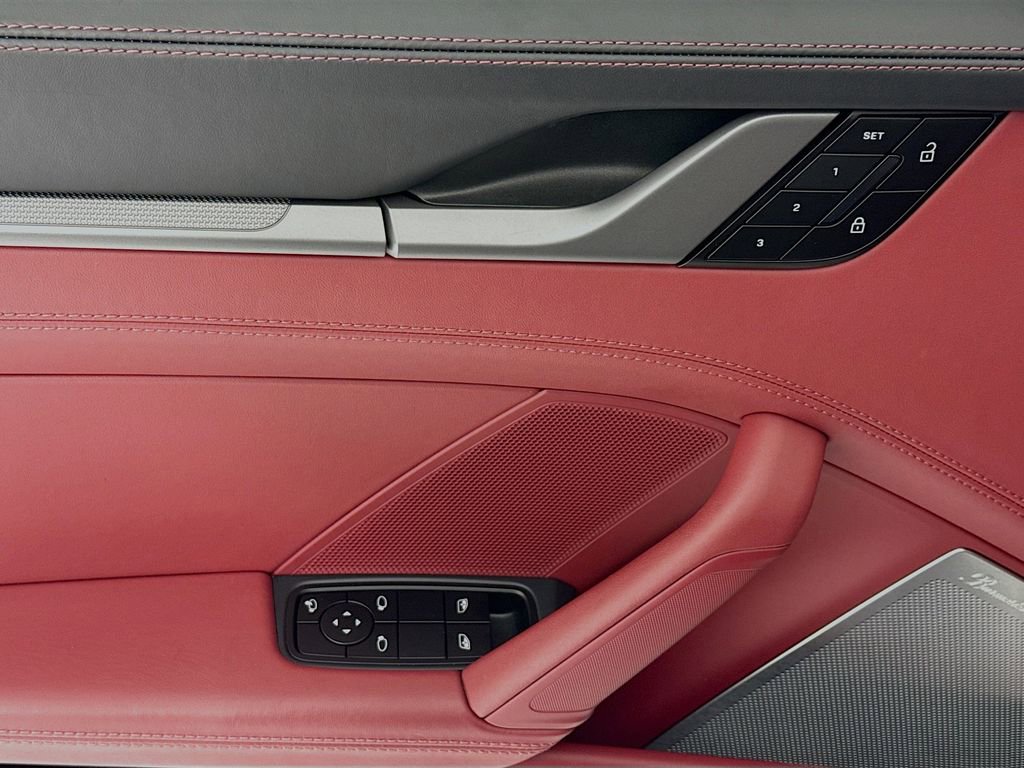 Certified 2025 Porsche 911 Carrera RWD image 11
