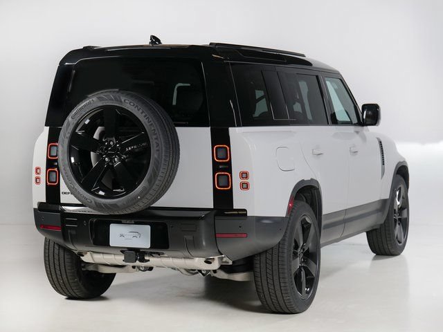 New 2026 Land Rover Defender 110 S AWD/4WD image 2