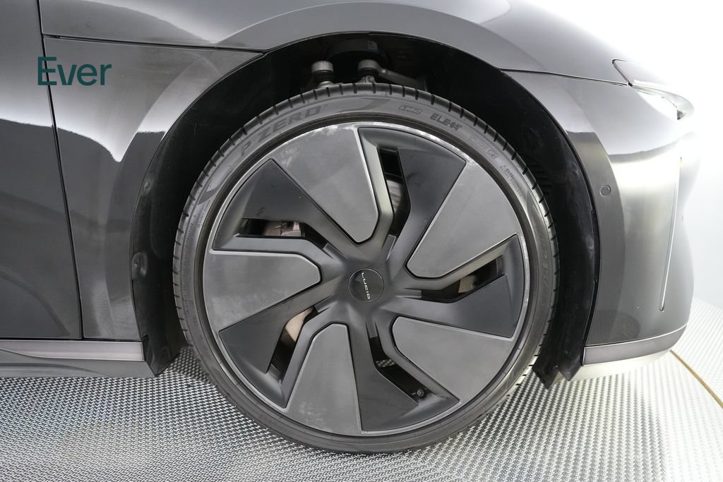 Used 2024 Lucid Air Touring AWD/4WD image 19