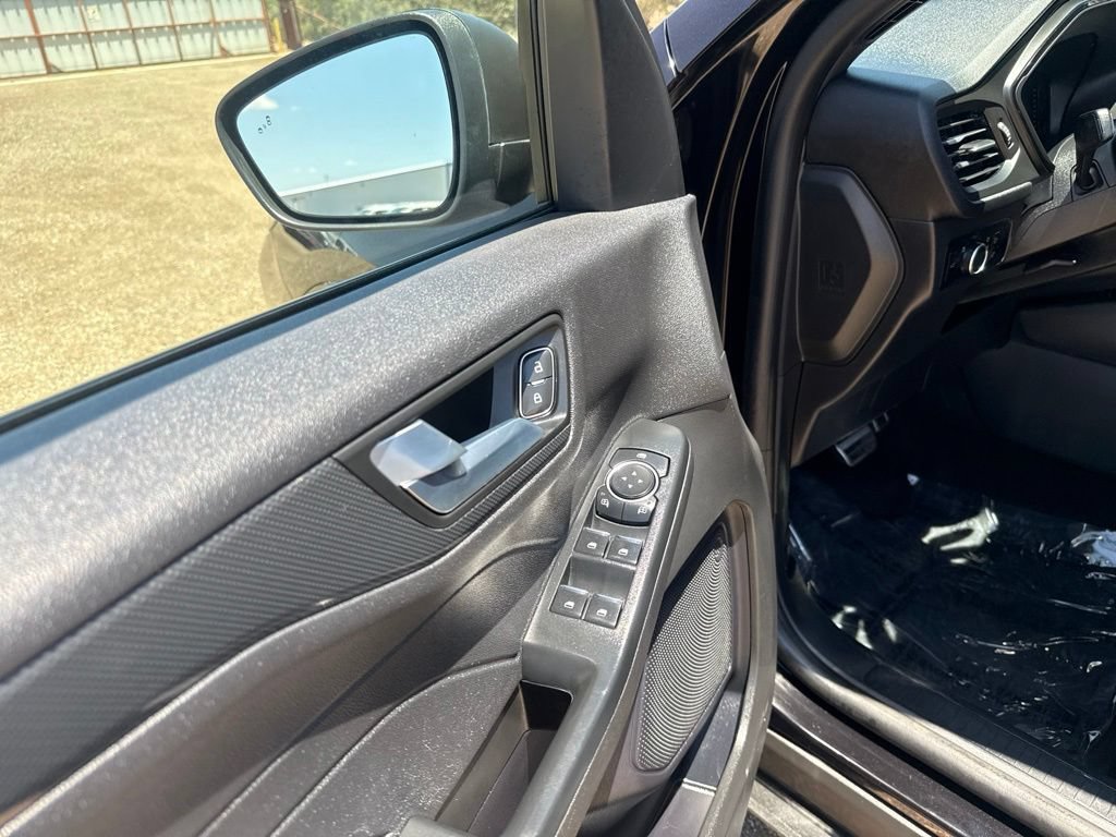 Used 2024 Ford Escape ST-Line FWD image 12