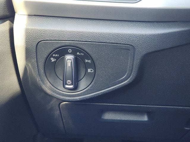 Used 2021 Volkswagen Atlas SE w/ Panoramic Sunroof Package image 23