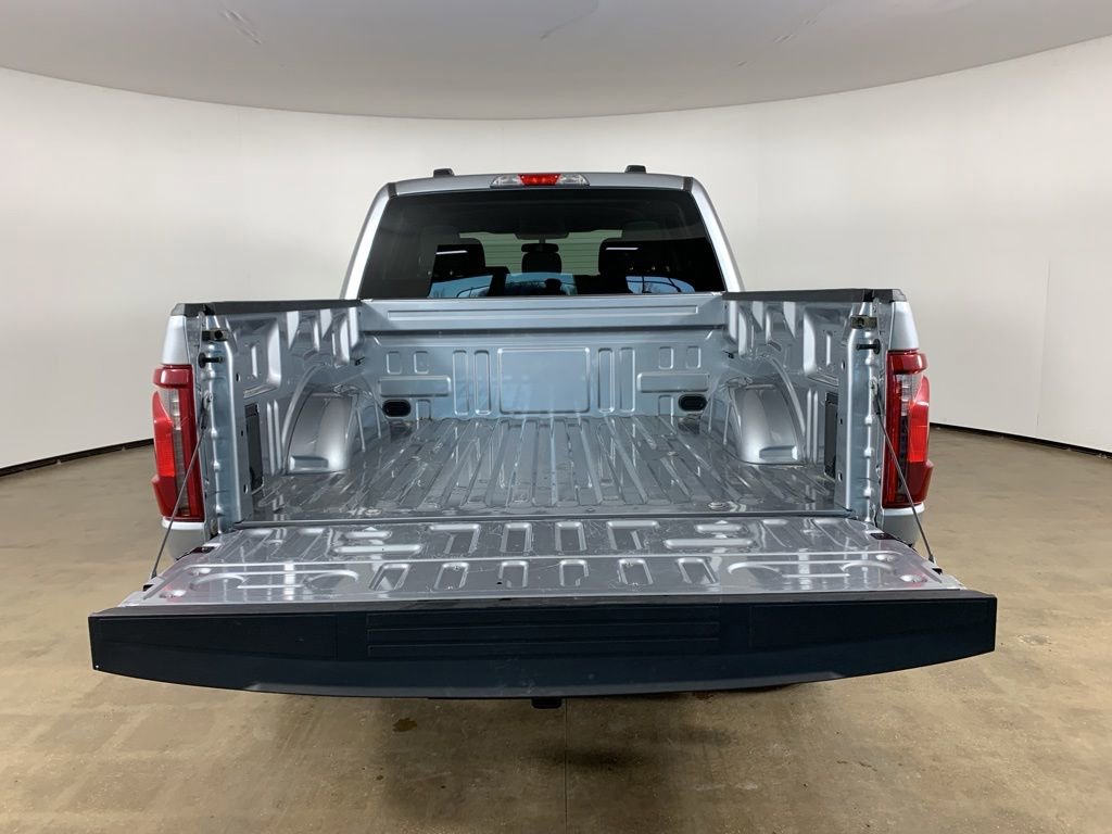 Used 2025 Ford F150 XLT w/ Equipment Group 301A Standard image 12